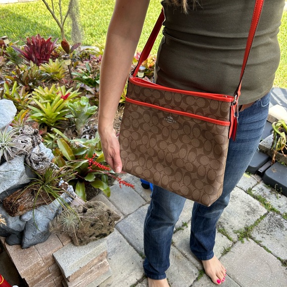 Coach orange and Brown Monogram Crossbody Bag - Picture 4 of 5